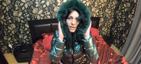 I Want Someone To Put My Pussy On His Penis Nude Pics Xhamster