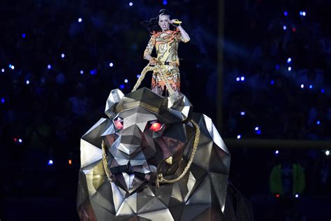 Katy Perry blew away the Super Bowl halftime show | For The Win