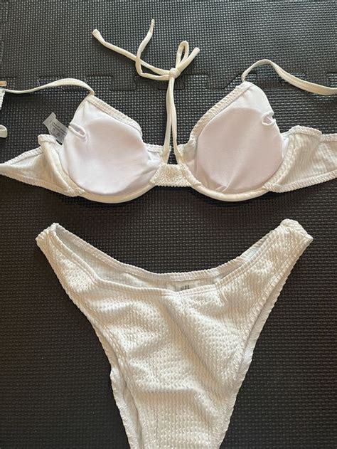 Weisses Bikini Gr S Neu Neu und originalverpackt in Bassersdorf für CHF 15 mit Lieferung auf