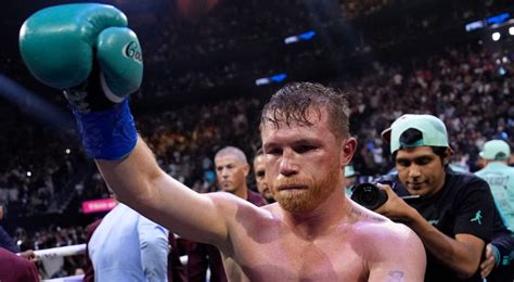 Canelo Alvarez Retains Title With Unanimous Decision Over Jaime Munguia