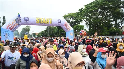 Sambut Muktamar Muhammadiyah Ke Ribuan Warga Kebumen Ikuti Jalan Sehat