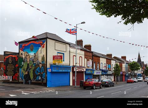 Graffiti In The Shankill Road In Belfast Stock Photo Alamy