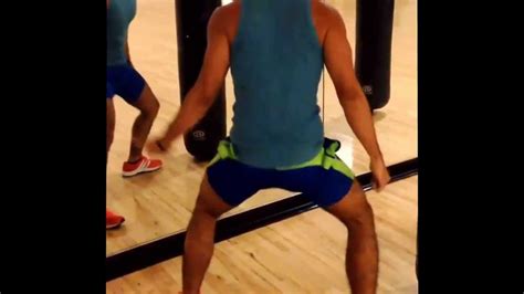 Baile Hot Moviendo Las Caderas HOMBRE YouTube