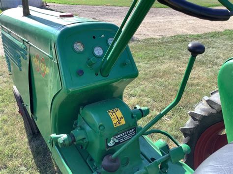 Oliver 60 Row Crop Farm Tractor BigIron Auctions