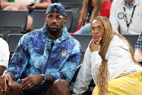 LeBron James Wears Bandage Over His Eye While Watching USA Women's