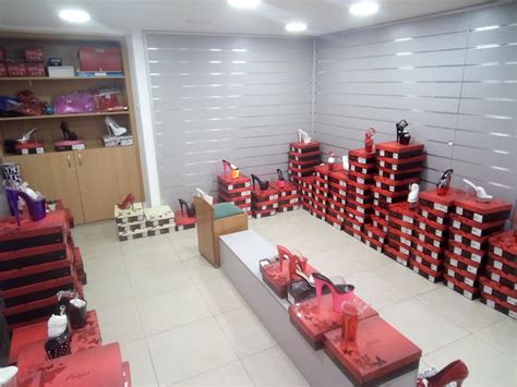 2 αξιολογήσεις για Angela Shop Lingerie Κατάστημα ρούχων στην