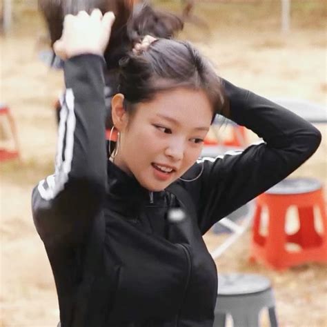 Jennie Variety Show In 2024 Kim Jennie Ideas For Instagram Photos