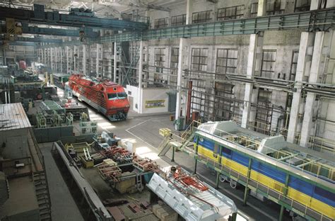 Дніпровський електровозобудівний завод приватизують