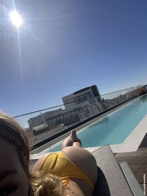 Whippedcream Whippedcreamy Nude OnlyFans Leaks Fappening FappeningBook