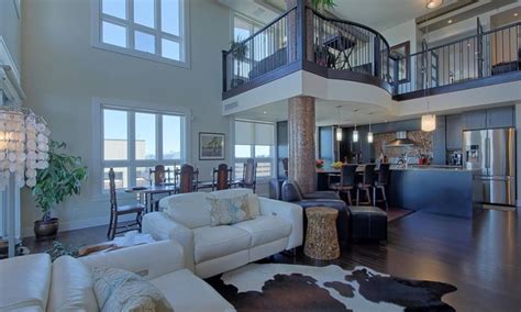 Luxury Penthouse Oasis, Rooftop Patio, River View, Downtown 【 OCT 2025 ...