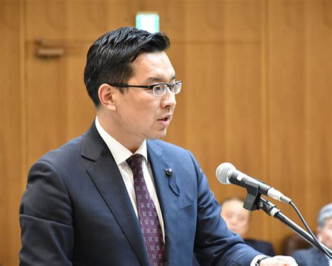 福岡県議会議員 佐々木まことの日進月歩 田川市から生まれた全国最年少市議会議員2007年4月当時 佐々木允