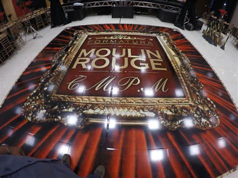 Sue Decora Es Produ Es E Eventos Moulin Rouge A Noite Vermelha E