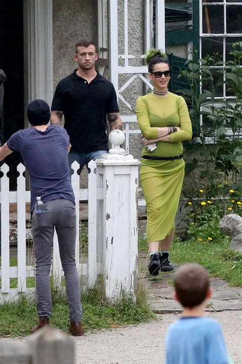 KATY PERRY at Black Creek Pioneer Village in Toronto – HawtCelebs