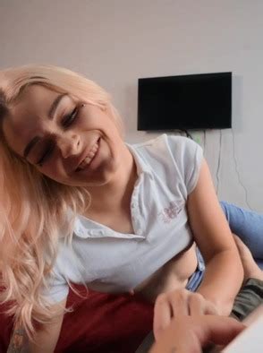 BelleNiko Enjoys A Dildo Into Her Tight Ass Before Takes Real Cock Reality Kings