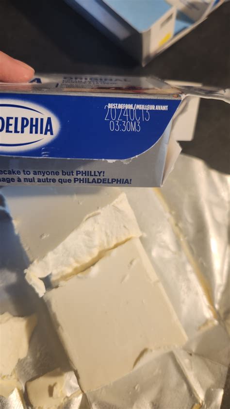 how to know if cream cheese is bad