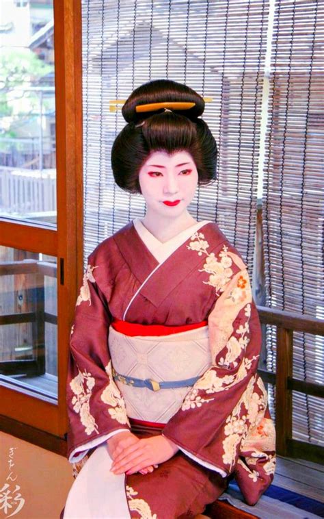 pin  darkrubymoon  geisha geisha kimono japan japanese