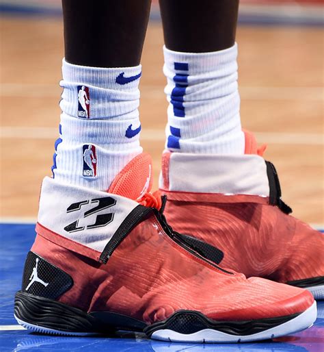 Jordan 28 Red