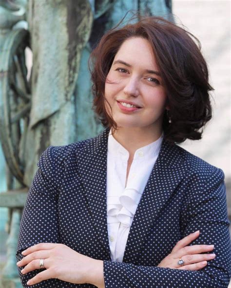 Meet the Artist: Julia Smolenkova - Arte & Lusso