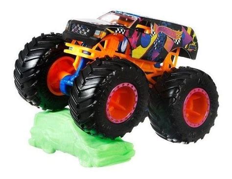 Hot Wheels Monsters Trucks Carrinhos Sortidos Fyj Mattel Carrinho De Brinquedo