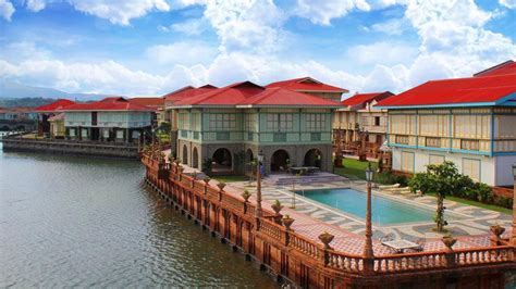 Las Casas Filipinas de Acuzar Heritage Walking Tour in Bataan | Philippines - KKday