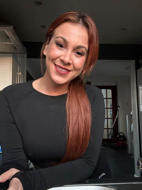 Sweet Redhead Milf R Redheadbeauties