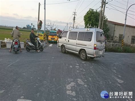 娃娃車遭後車追撞 8名孩童送醫救治 蕃新聞