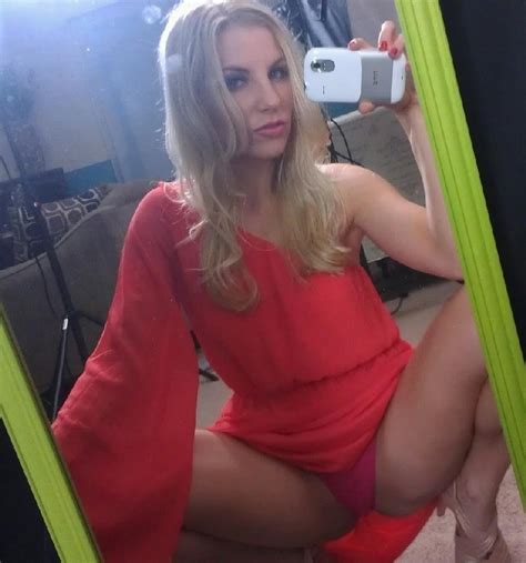 Ashley Fires Smoking Perfection Page Porn Fan Community Forum