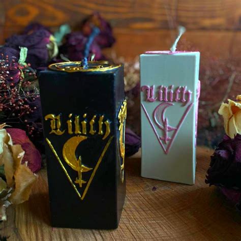 Купить Лилит. Темная Мать алтарная свеча по цене 4 510 ₽ в интернет ...