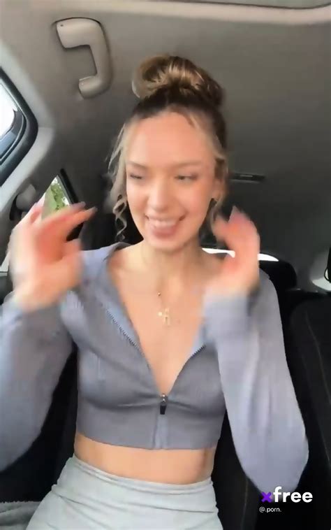 Gorgeous Brunette Riding Dildo Like A Pussy Whisperer Fucking