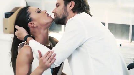 He Only Wants To Anal Fuck His Hot Boss At Work With Cumshot