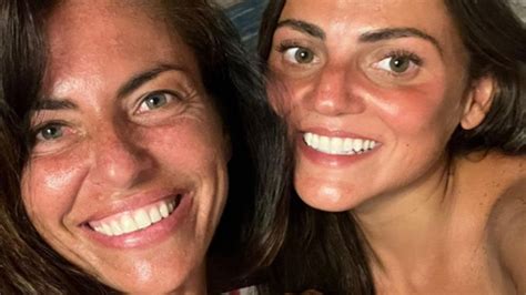 Pamela Camassa E Cristina Scuccia Il Selfie Dopo L Isola Dei Famosi