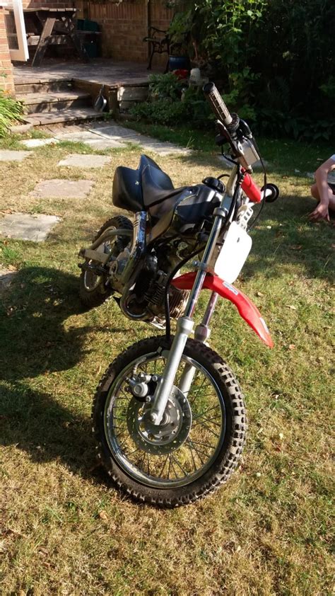 110cc 4 speed 4 stroke kids motorbike. in TN21 Wealden für £ 140,00 zum ...