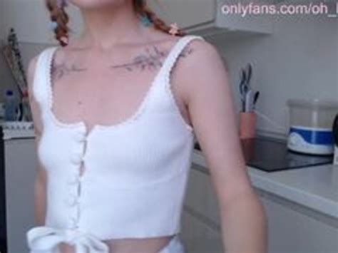 Honey Devildoll Cam Recording 2020 08 17 11 21 07 Cute Red Haired Webcam Porn Girl Is Lying Nude