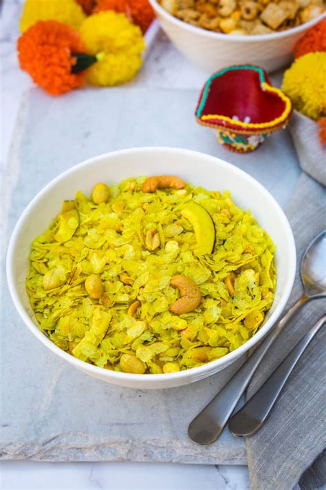 roasted poha chivda recipe  thin poha spice   curry