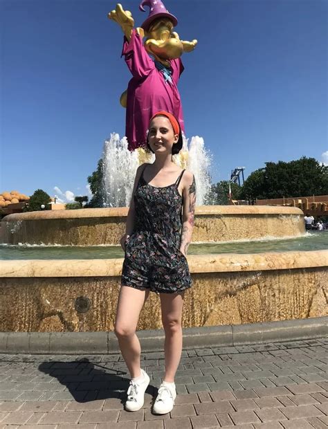 Sexy And Funny Private Pics Lou Nesbit Lia Louise Nude Pics Xhamster