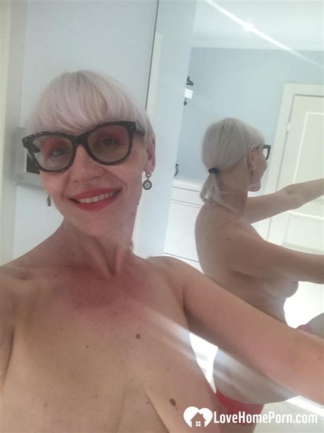 Blonde MILF With Glasses Teasing With Nudes Porn Pictures BeemTube