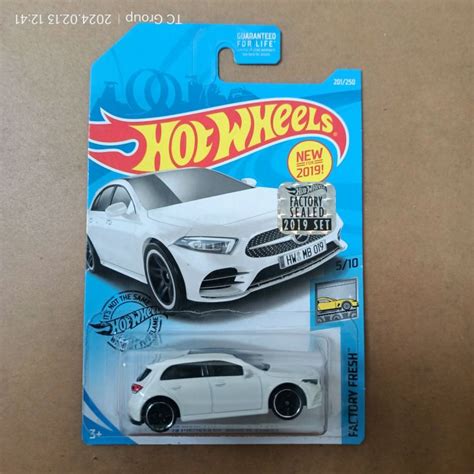 Hot Wheels Factory Sealed Mercedes Benz E Class Putih Lazada Indonesia