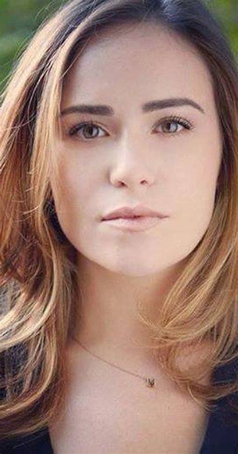 Hot Sexy Nicolle Radzivil Bikini Pics