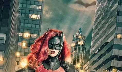 First Look At Ruby Rose As The Cw S Batwoman Revealed