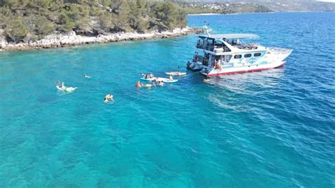 Split crucero por Hvar Brač y Pakleni con almuerzo y bebidas