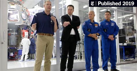 After Sparring, NASA and SpaceX Declare a Shared Mission - The New York ...