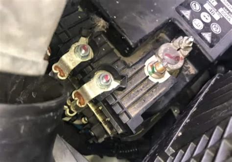 Предохранители Хонда Одиссей 6 и реле с обозначением и схемами блоков