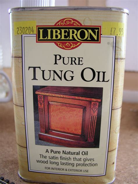 Robbe Atlantis Build / Diary: Pure Tung Oil