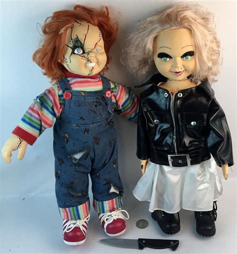 Lot - 1998 Chucky & Tiffany Bride of Chucky Spencer Gifts Doll Set 25" Tall