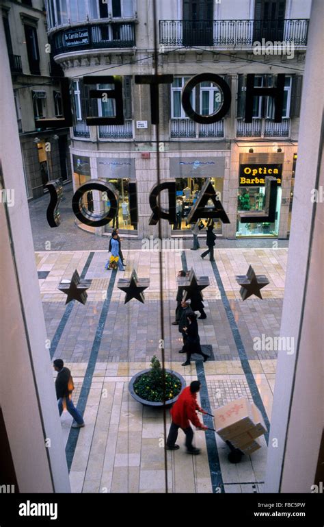 Malaga.Andalusia. Spain: Larios street, as seen from Hotel Larios Stock ...