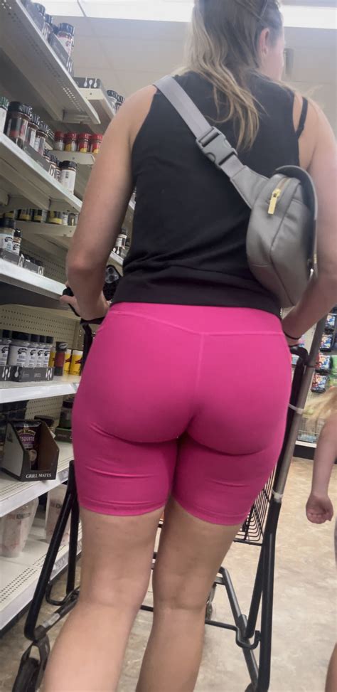 Pawg Milf In Pink Shorts Short Shorts Volleyball Forum