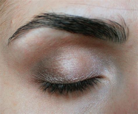 NatalieElf Beauty Blog Мой дневной макияж с палеткой Naked от Urban Decay