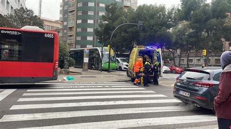 Atropellado Un Peat N Por Un Bus Urbano En Zaragoza