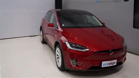 Tesla Tarik Kembali Ribuan Model X Karena Masalah Ini