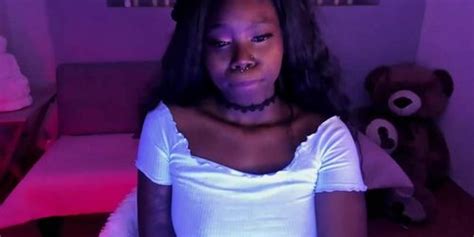 Annemanifique Group Shaking Your Ass Nice 2 Tnaflix